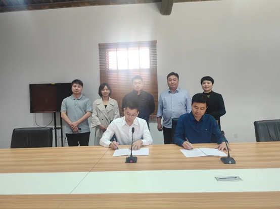 1605860712191061.png blob.png