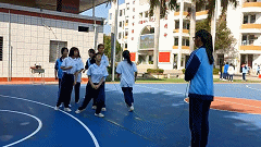 跳长绳1202112241711383.gif